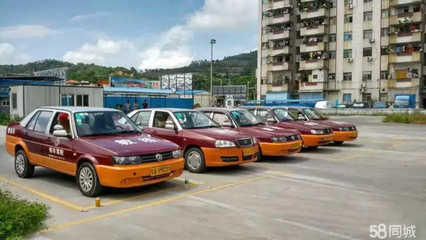 廣州市創(chuàng)豐機(jī)動(dòng)車(chē)駕駛員培訓(xùn)南沙大涌分公司 專(zhuān)業(yè)駕駛培訓(xùn)服務(wù)解析